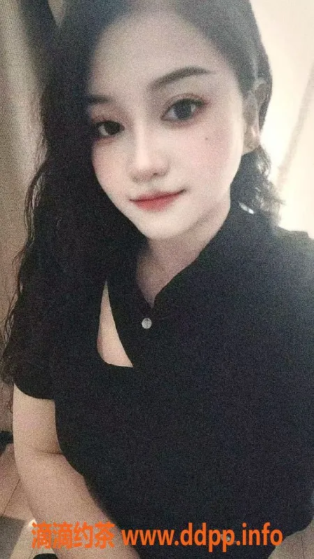 武汉楼凤-武汉风骚少妇水多敏感，666躺式采耳