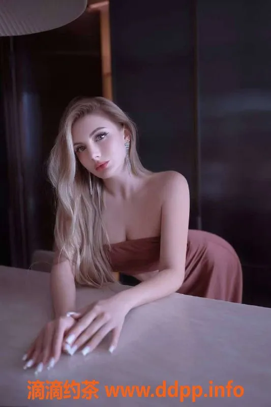 武汉外围-武汉熊猫外围，五一假期高端伴游服务