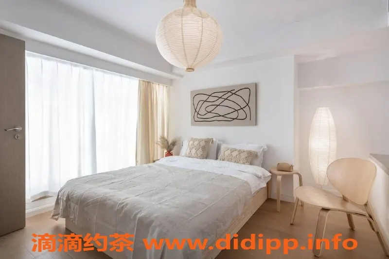 厦门楼凤-厦门高端陪玩｜19岁女大学生699元/小时