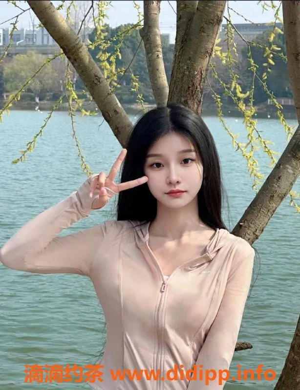 深圳楼凤-南山雨馨，800元体验超值服务