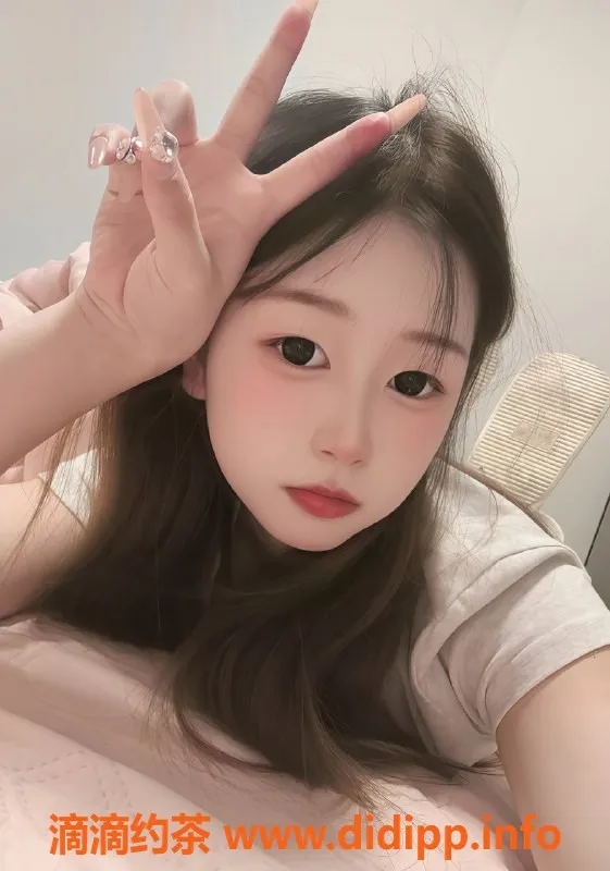 广州楼凤-天河嫩妹甜崽，700元服务体验等你来