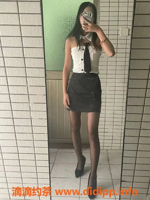 深圳楼凤资源信息,龙华晓晓，身材火辣，服务超赞