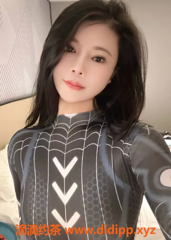 广州楼凤-佛山金沙洲楠栖老师，服务价格800起！