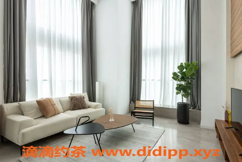 厦门楼凤资源信息,厦门高端陪玩，19岁女大学生仅699元/小时