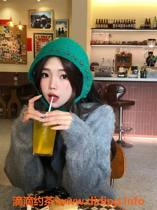 昆明楼凤-五华区嫩妹艳艳，8p/15pp超值服务