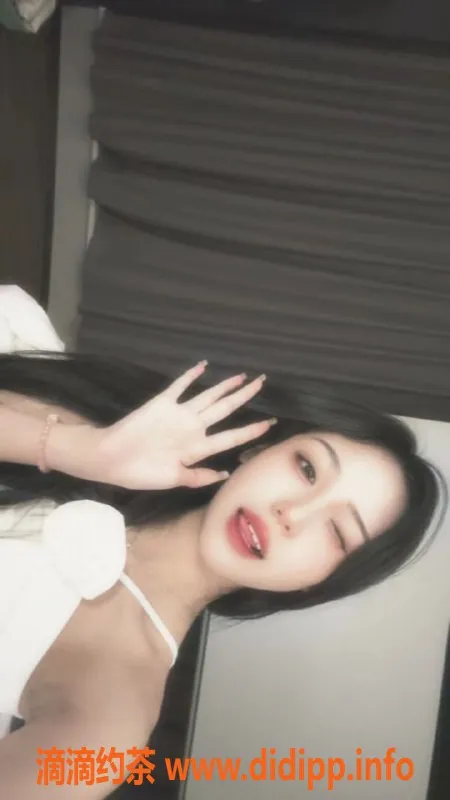 长沙楼凤-雨花区晓晓，165身高，500元女友式服务