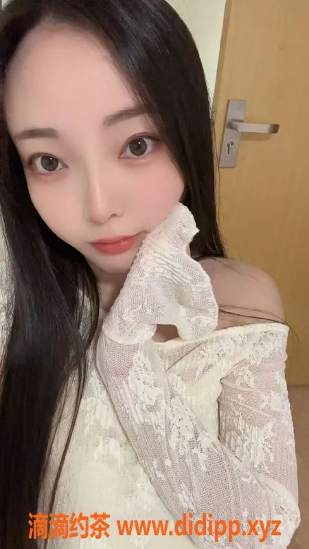 广州楼凤-佛山苏苏，蛇吻服务，500元起