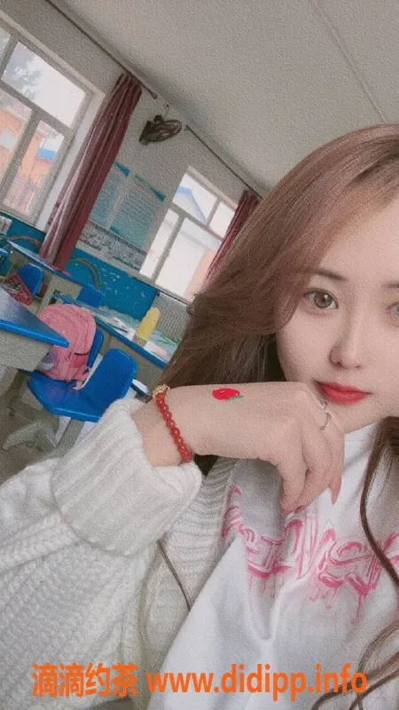 深圳楼凤-南山金璐璐老师，900元舌吻制服服务