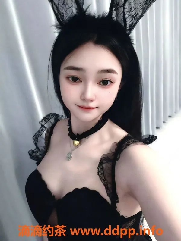 南昌楼凤-柳曼，26岁160cm娇小美人，精选多项服务等你体验