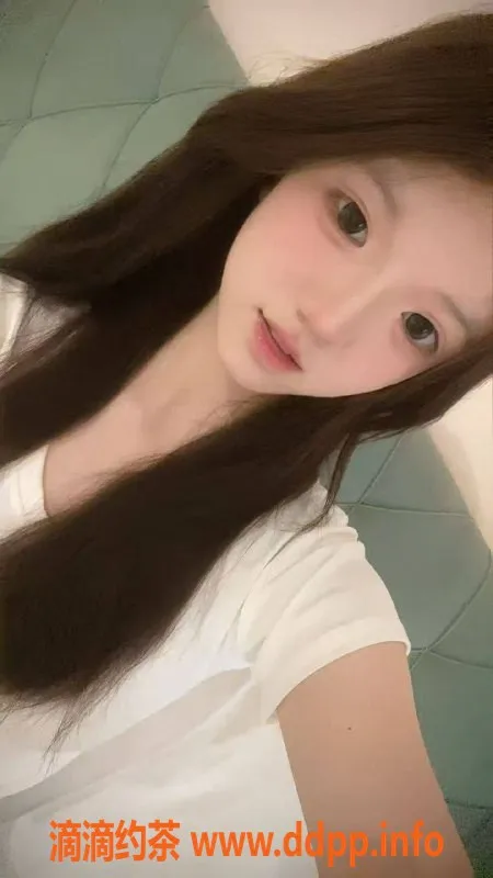 苏州楼凤-苏婷，姑苏美女，服务优质，私聊咨询