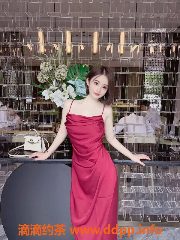 深圳楼凤资源信息,龙岗艺名“芷若”，598元超值体验！