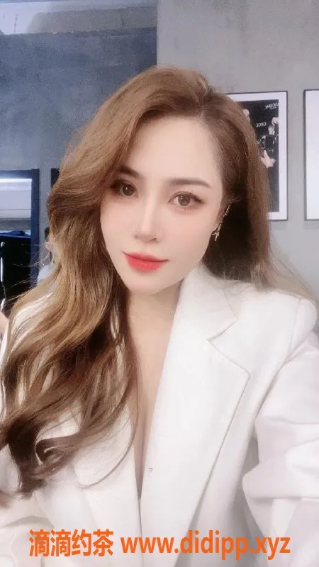 苏州楼凤资源信息,小U：160cm纯情少妇，1900元畅享45分钟服务