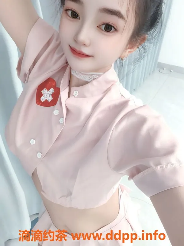 南昌楼凤-柳曼 26岁160cm，49kg清纯美臀在线服务