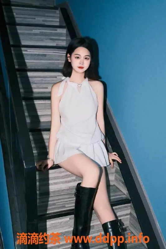 杭州楼凤-上城区如烟，1000p私密服务，工兵优惠中！