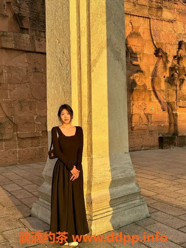 深圳楼凤-龙华小雨，800p超值服务等你来体验！