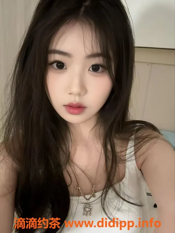 广州楼凤资源信息,佛山妮妮 22岁快餐服务，166cm 46kg