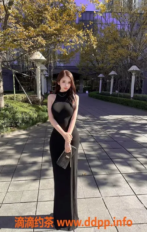 杭州楼凤资源信息,滨江区甜笑笑，165大长腿D胸美少女