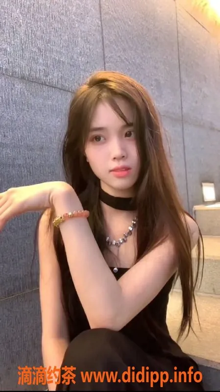 广州楼凤资源信息,荔湾婷婷上门服务，17PP嫩妹双飞体验