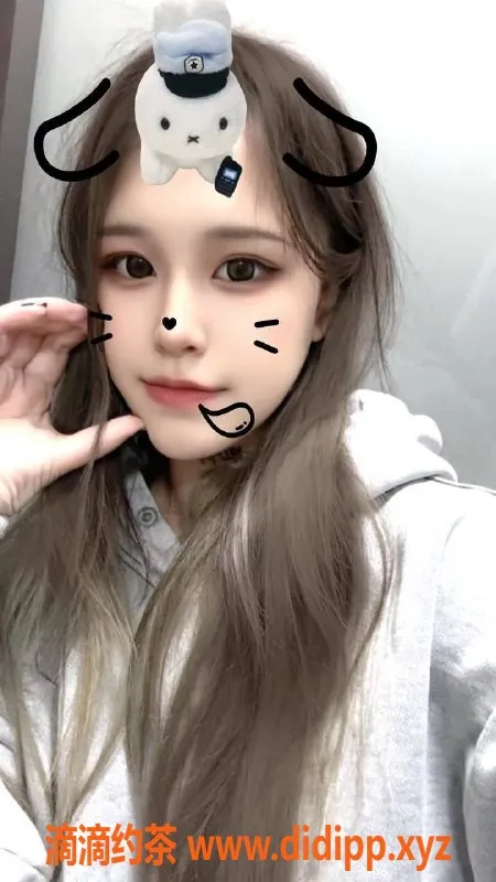 上海楼凤-杨浦西西，170cm F罩杯，蜜汁服务等你来体验