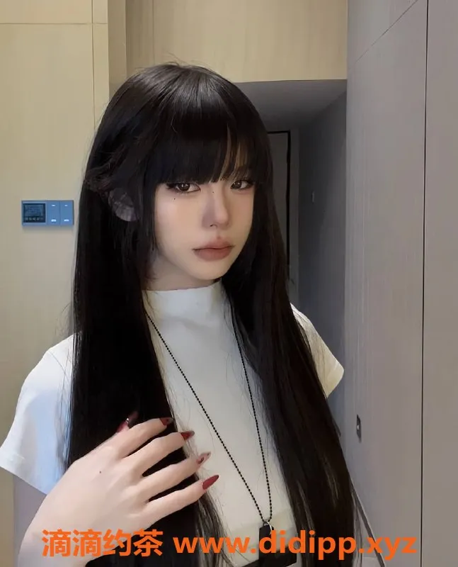 上海楼凤-静安Perla，165高，45斤，年龄05，热情服务