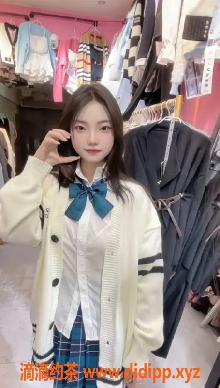 广州楼凤-滘口嫩妹小曼，12pp已视频验证上门服务