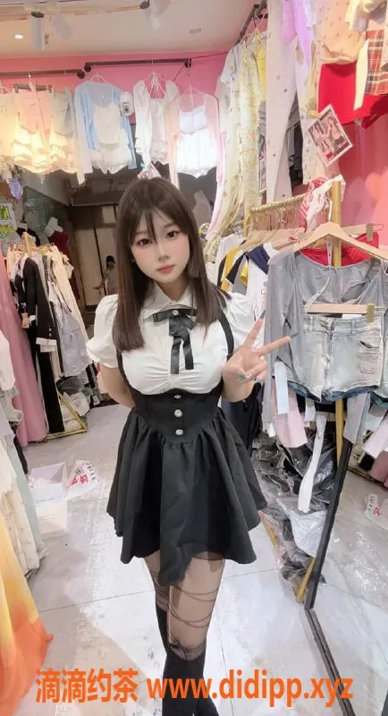 广州楼凤-佛山彩云，700p嫩妹，大胸cos服务等你来享！