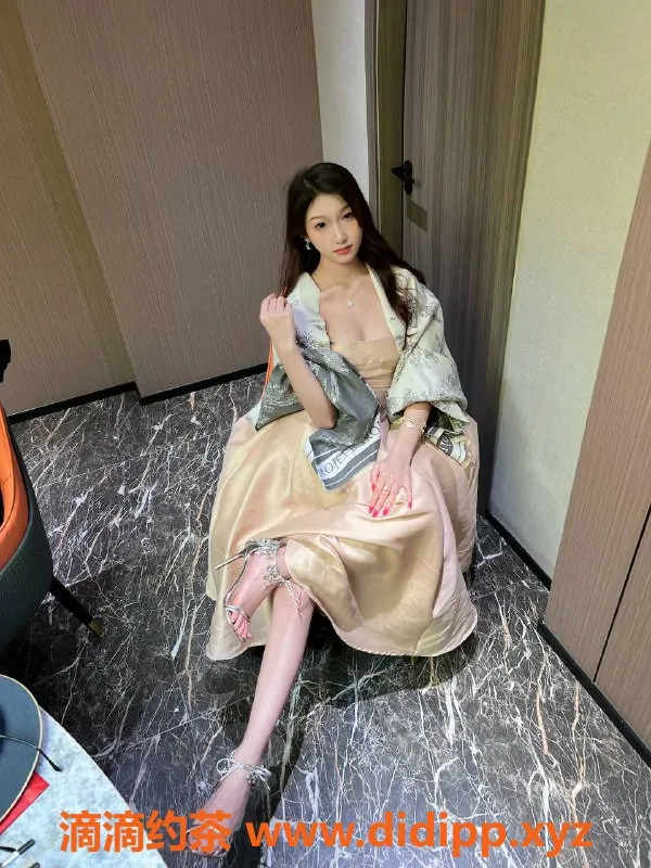 厦门楼凤-思明区小幸运，165cm嫩妹，600元起