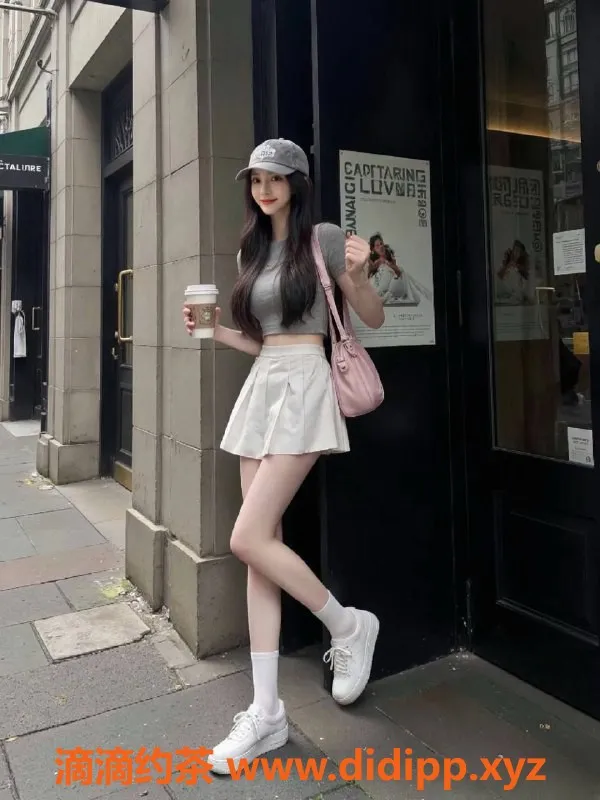 广州楼凤-天河夏桑宁，1700元课费，专业服务保证