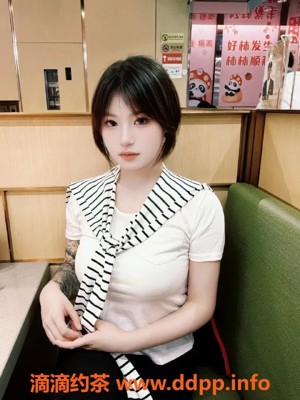 广州楼凤-天河嘉嘉，700元大胸服务等你来约！