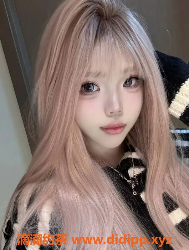 杭州楼凤-拱墅优优，1000元嫩妹陪浴服务