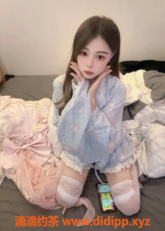 杭州楼凤-拱墅嫩妹研希来袭，900元起服务