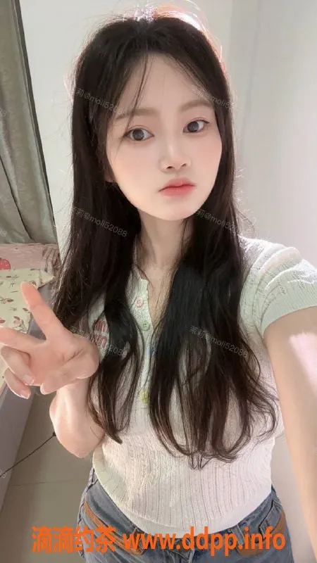 广州楼凤-白云地区御姐茉莉，8P舌吻与鸳鸯浴服务