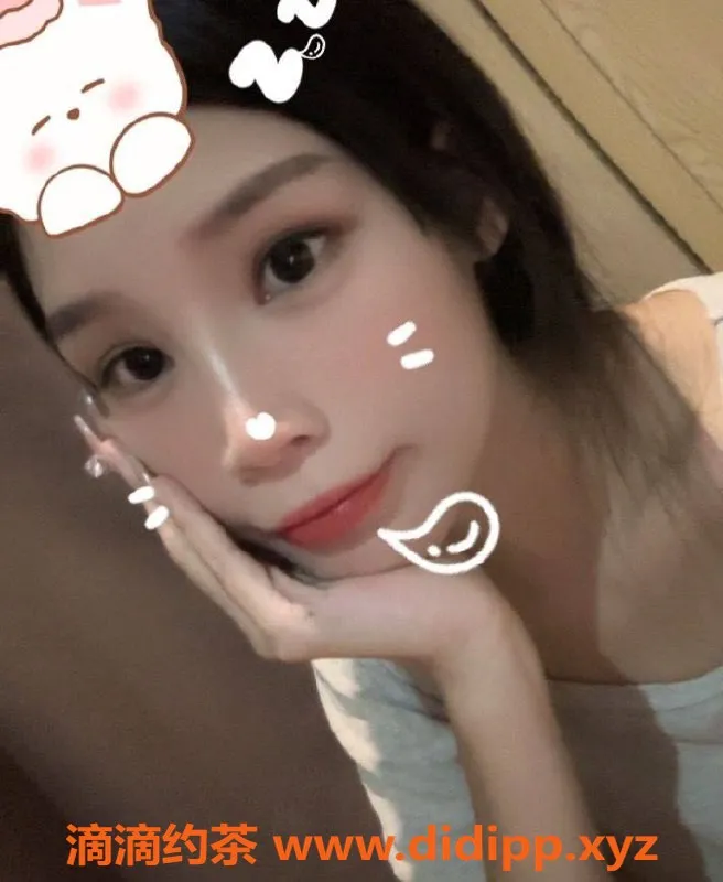 郑州楼凤-郑州金水区21岁婉婉，身高160，课费6元起