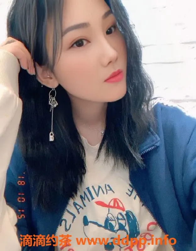 深圳楼凤-宝安青青，29岁，160cm，36D，茶水费300元起