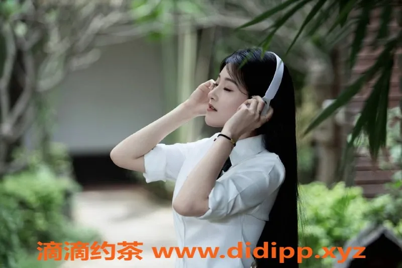 厦门楼凤-湖里区韩初梦，电报老师6张验证陪玩