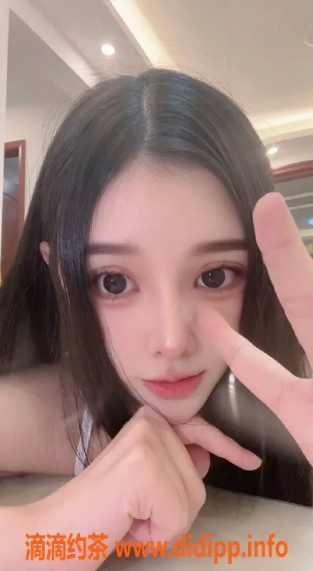 广州楼凤-天河小娘子，1200元尽享服务