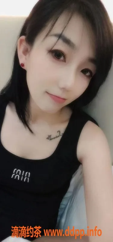 长沙楼凤-岳麓区金金少妇，无套口服务，500p起