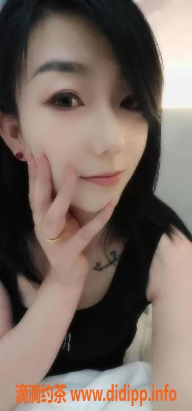 长沙楼凤-岳麓区金金少妇，无套口服务，500p起