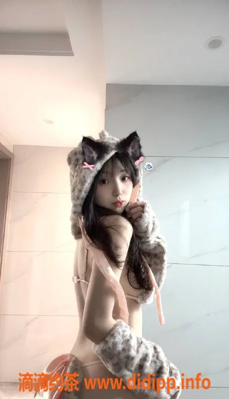 北京楼凤-朝阳萱萱，小湿妹700P，体验超棒！