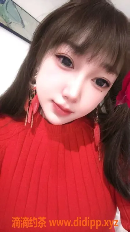 长沙楼凤-雨花区少妇娜美，400p大奶服务！