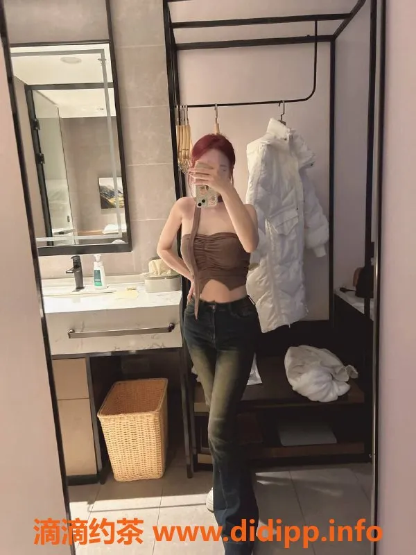 广州楼凤-越秀小水，洗吹做服务，600元起