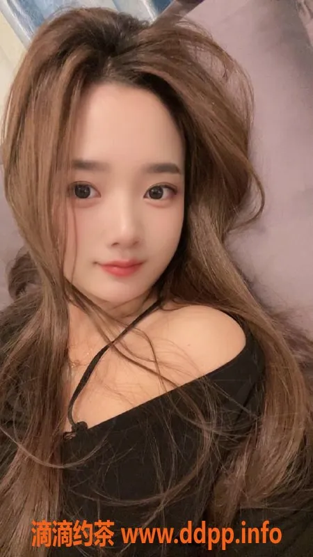 北京楼凤-朝阳纯欲风瑜伽教练林菲儿，165CM C罩杯，1500元