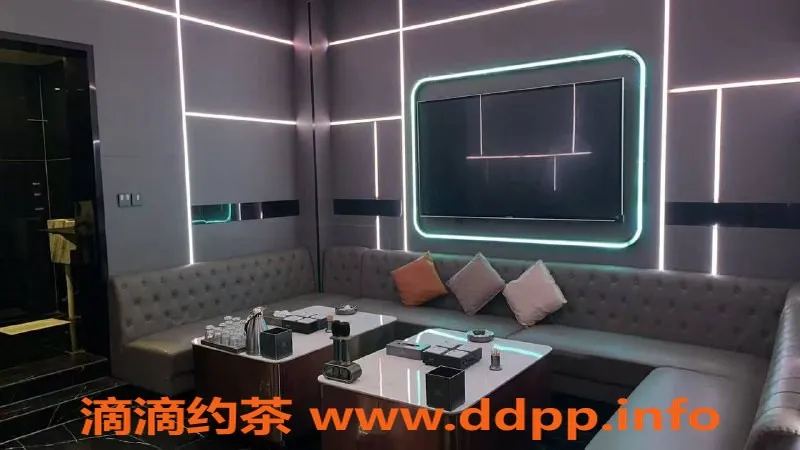 南宁楼凤-西乡塘bo-PARTY北欧明珠 特色沙发秀800元