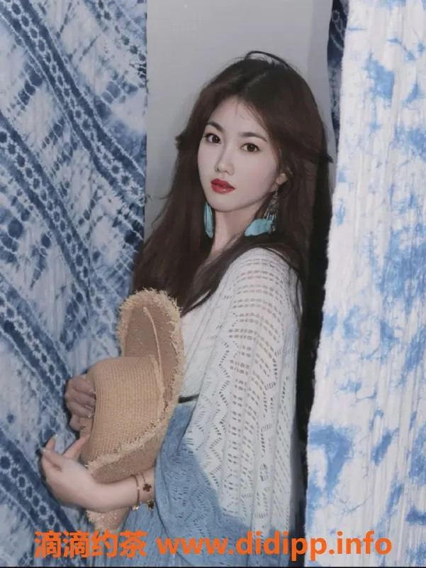 重庆楼凤-南坪幻音 兼职大学生保证真身！