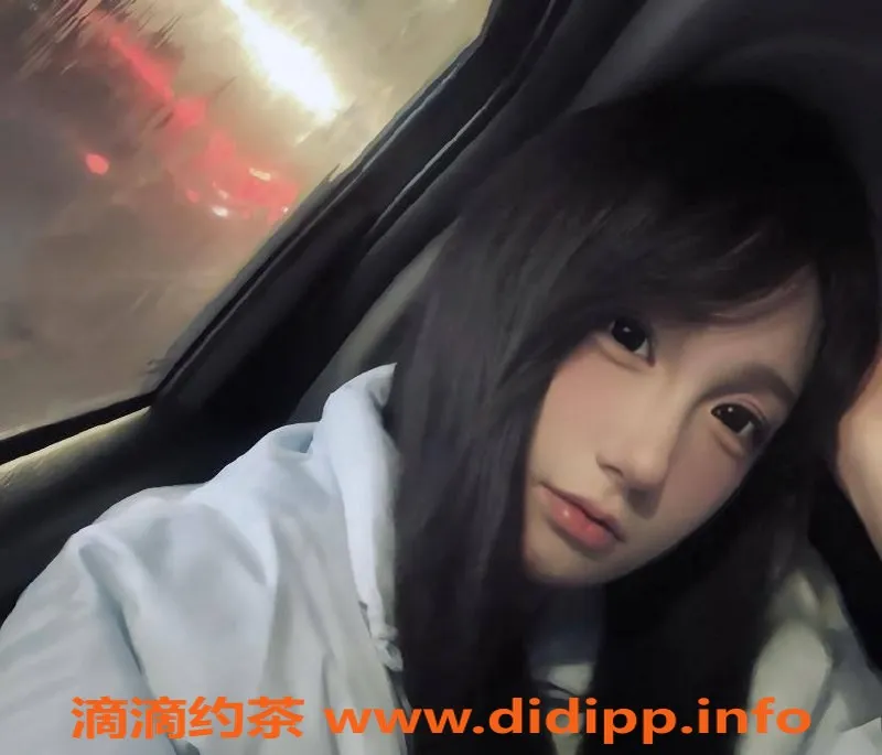 成都楼凤资源信息,成华区小鱼，童颜巨乳，服务细致温柔