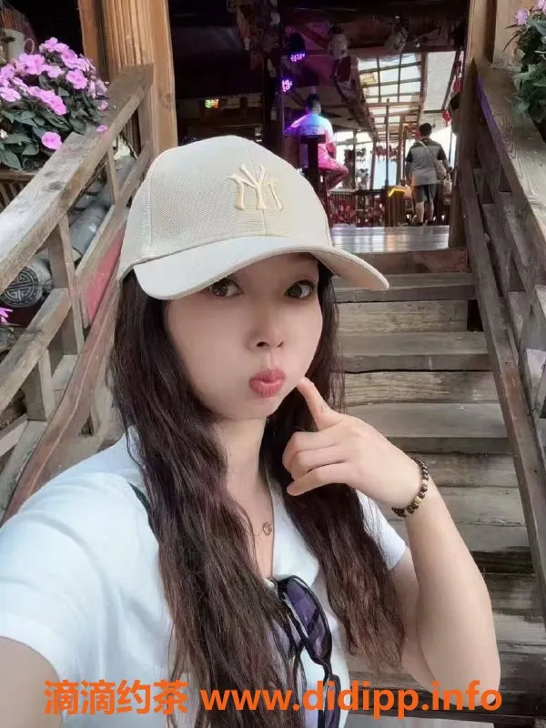 成都楼凤-青羊区小芳，6P/60分钟服务，态度超赞