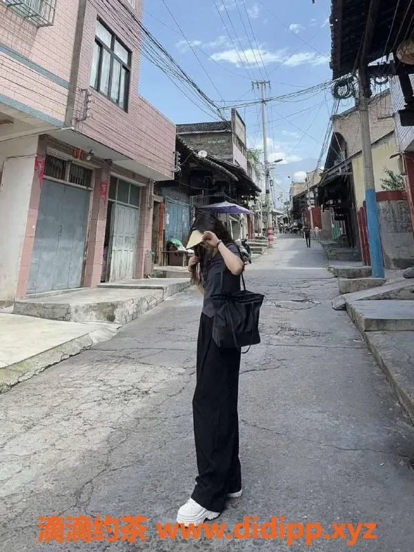 成都楼凤资源信息,青羊区小芳，6P/60分钟服务，态度超赞