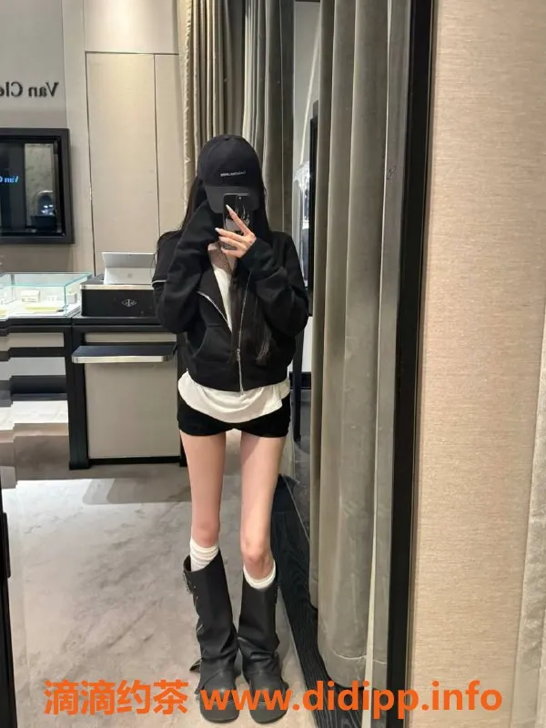 昆明楼凤资源信息,西山区名井南，800P陪浴，口交服务