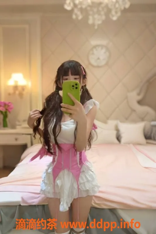 杭州楼凤-上城嫩妹甜柚，巨乳大长腿等你约