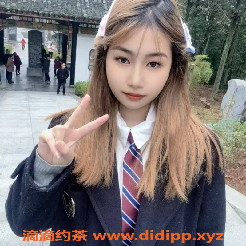 广州楼凤-天河奶兔老师，800起优质服务等你来体验！